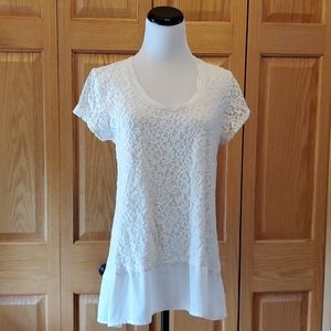 Sz Large Lace t-shirt. Great style!